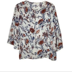 Violet + Claire Bell Sleeve Floral Blouse Small